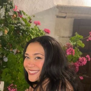 Meet your Posher, Marcela